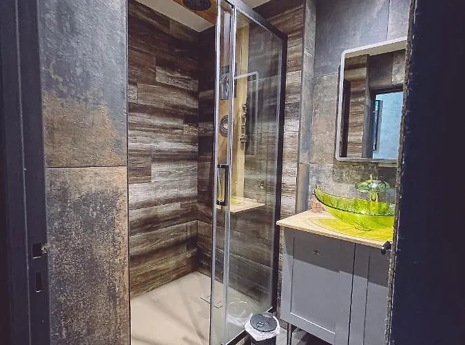 Bel'air Gare By Carl-emilie 2 Personnes Penzion *