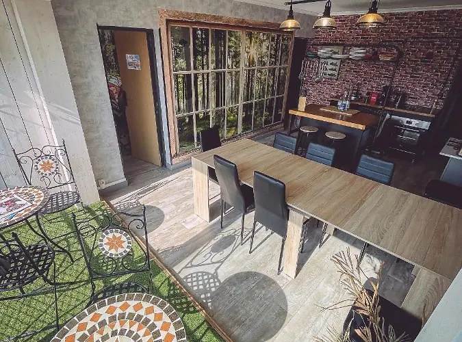 Bel'air Gare By Carl-emilie 2 Personnes * Épinal